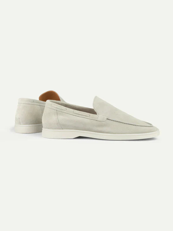 Classic Suède Loafer Creme
