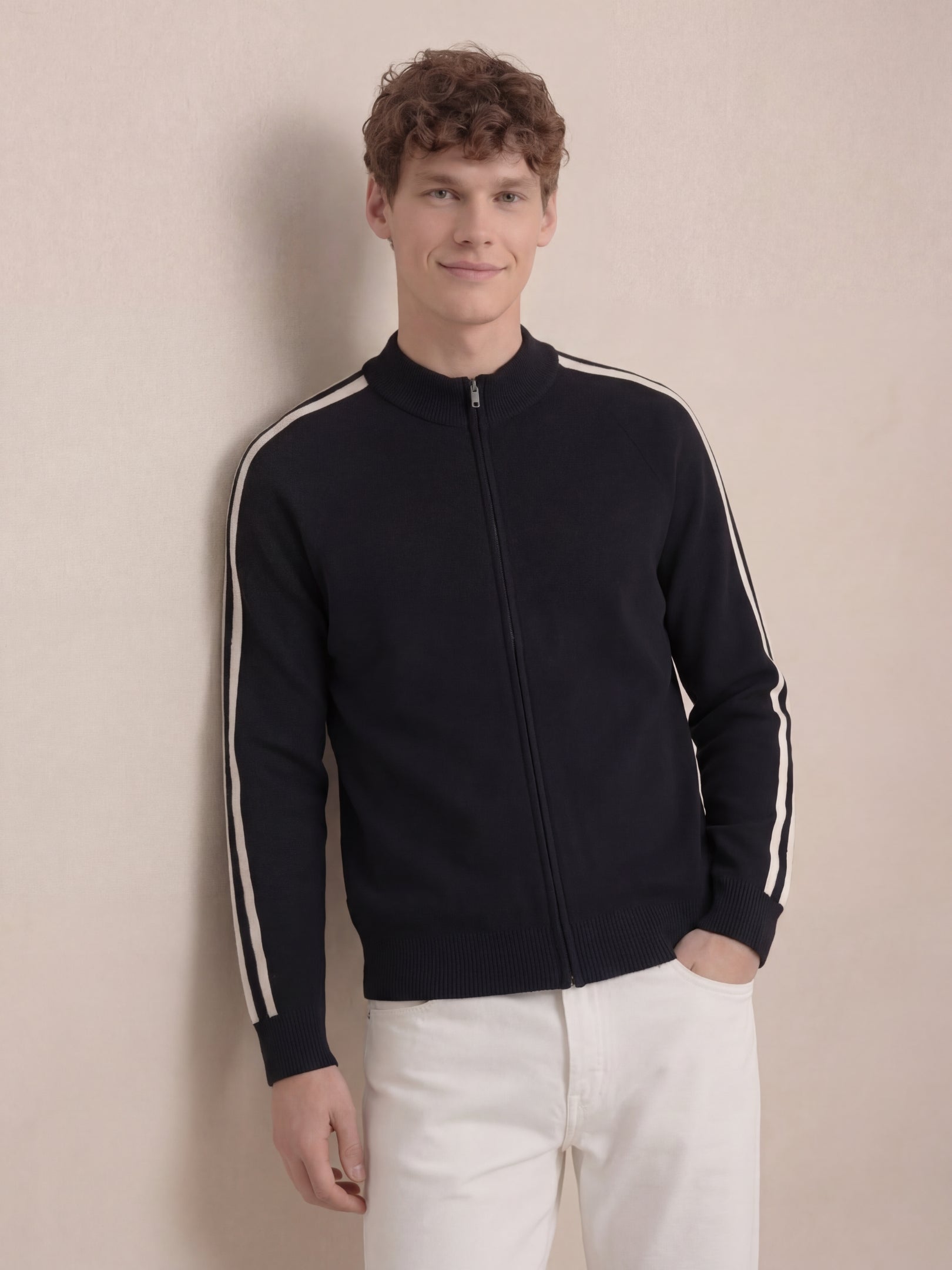 Monza Full-Zip Knit Black