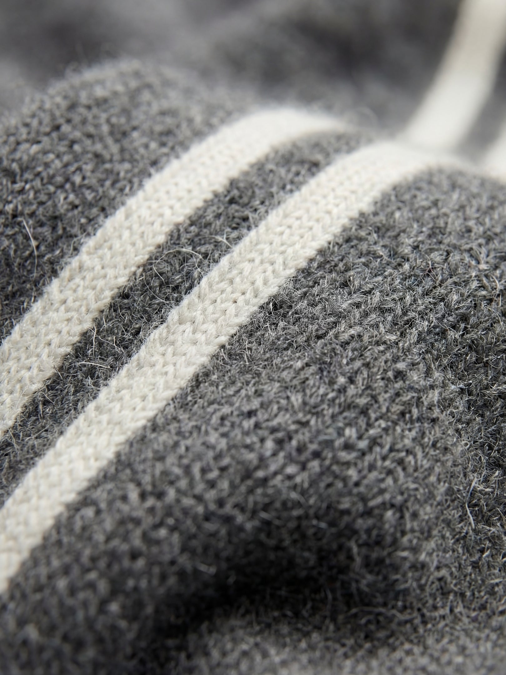 Monza Full-Zip Knit Dark Grey