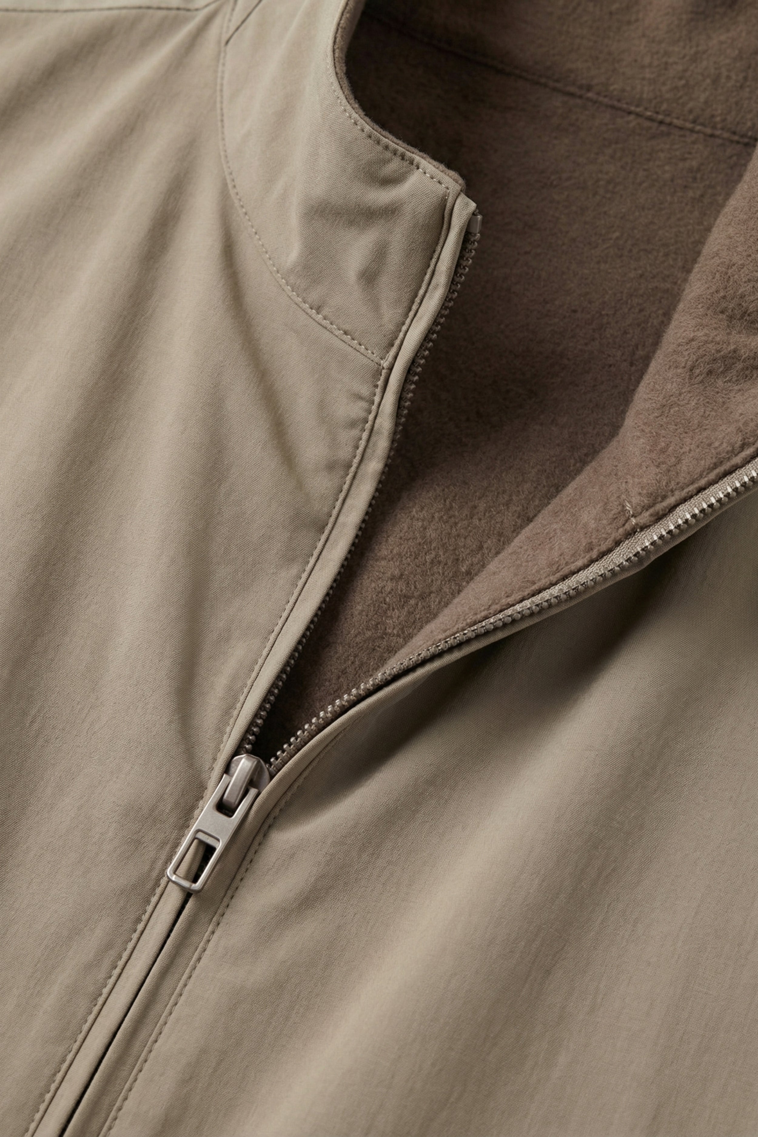 Reversible Bodywarmer Taupe