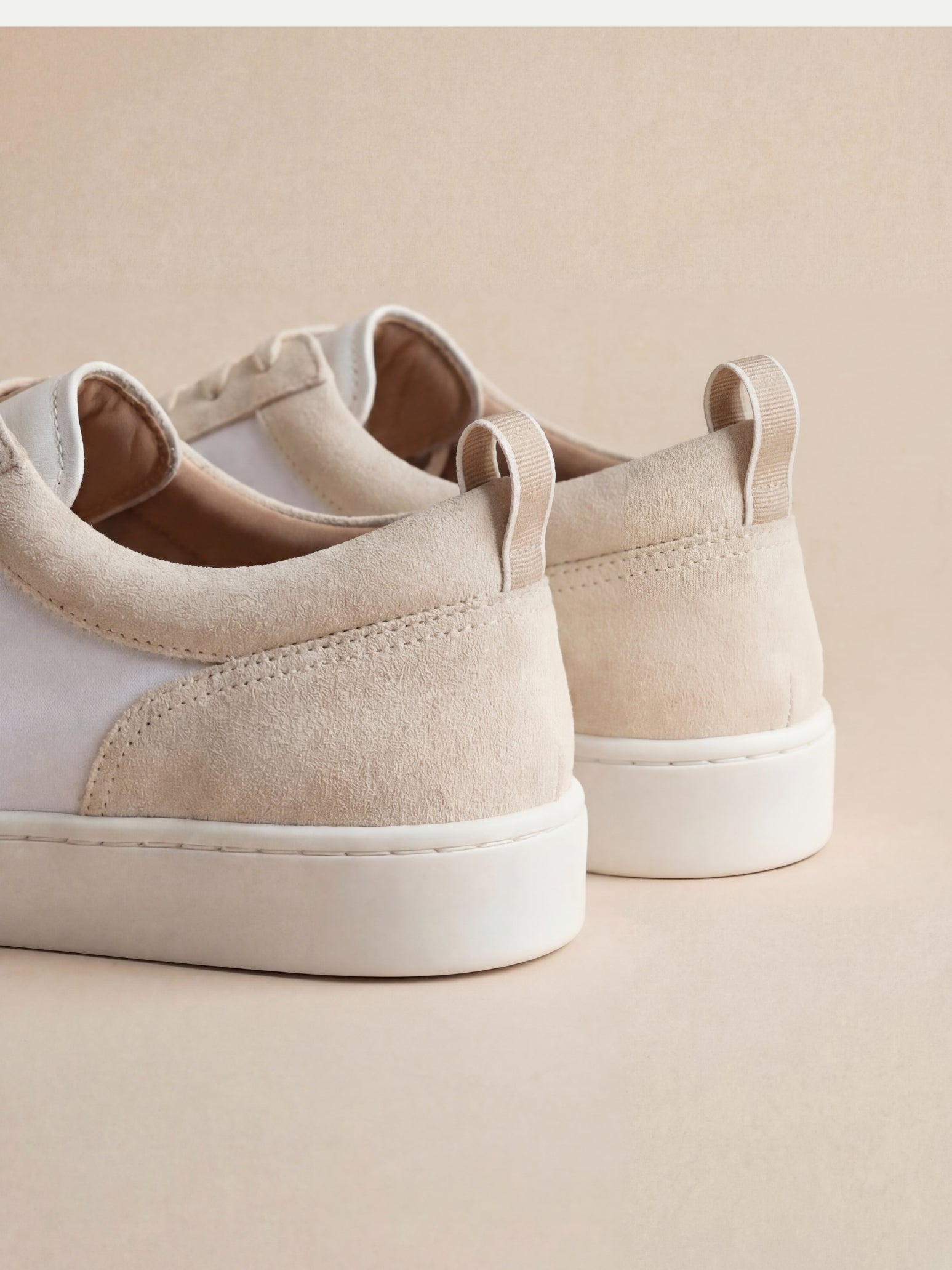 Amalfi Suede Sneaker Army Ecru