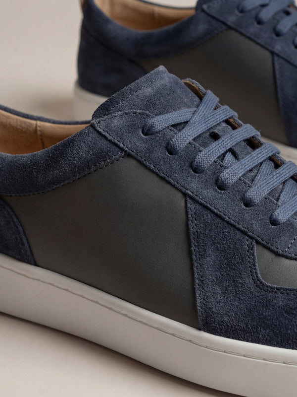 Amalfi Suede Sneaker Army Blue
