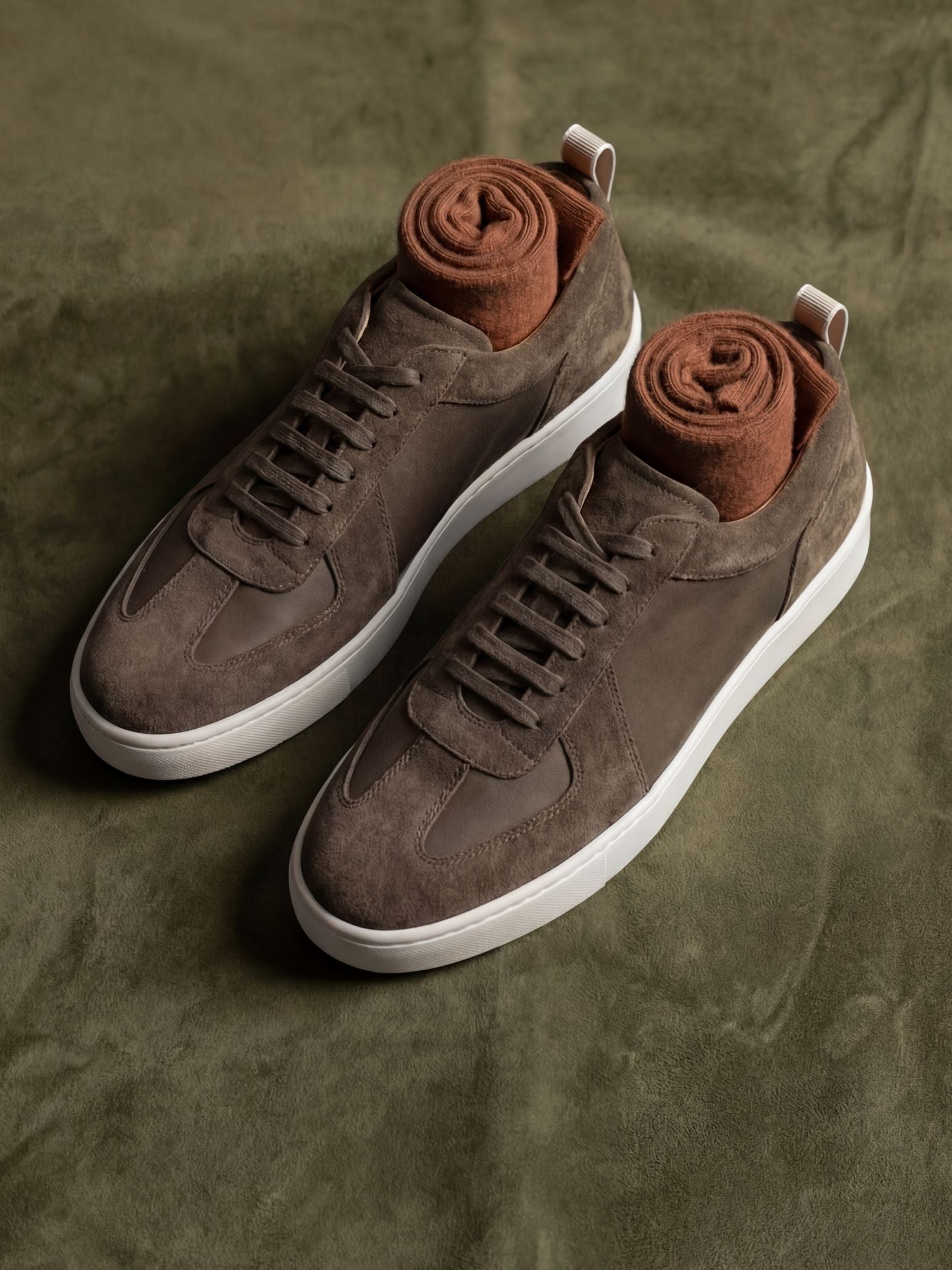 Amalfi Suede Sneaker Army Green