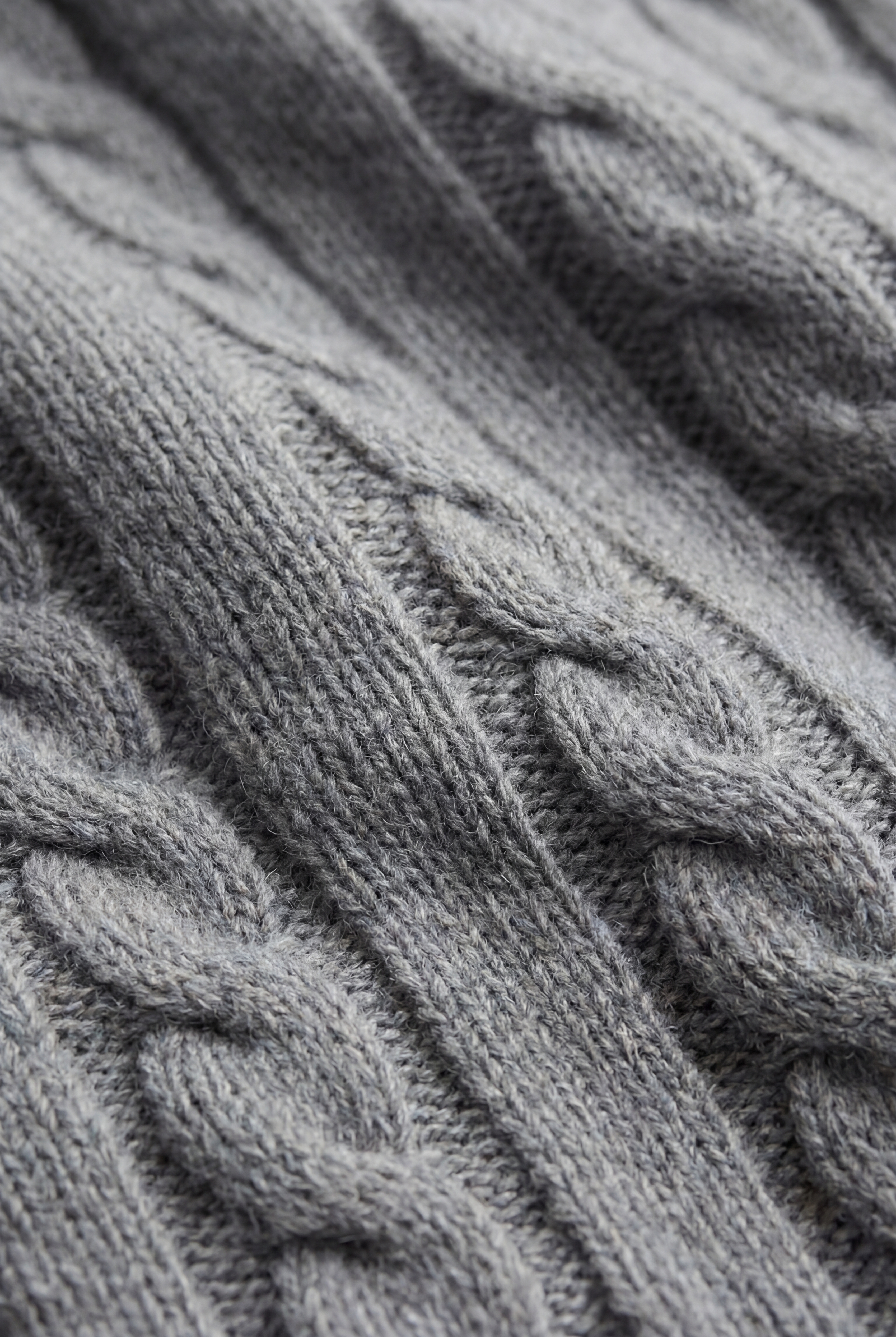 Como Cashmere Quarter Zip Dark Grey