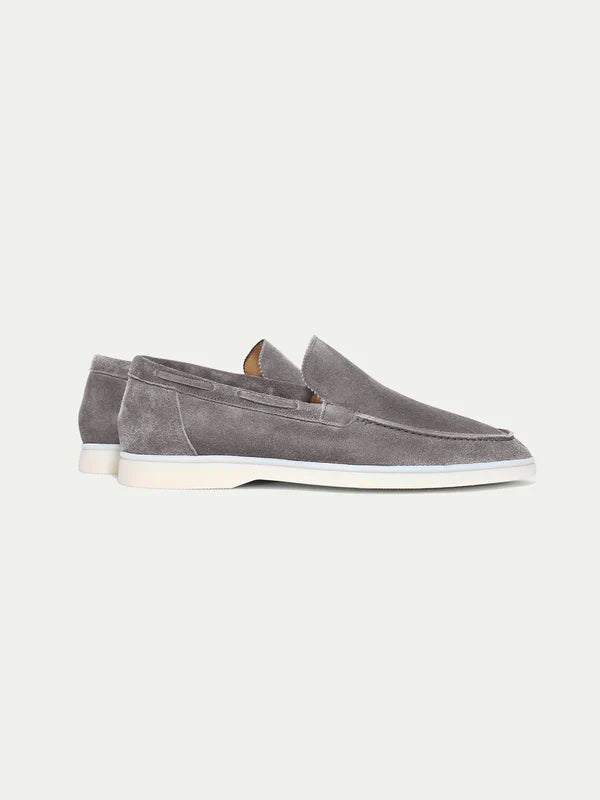 Classic Suède Loafer Gray